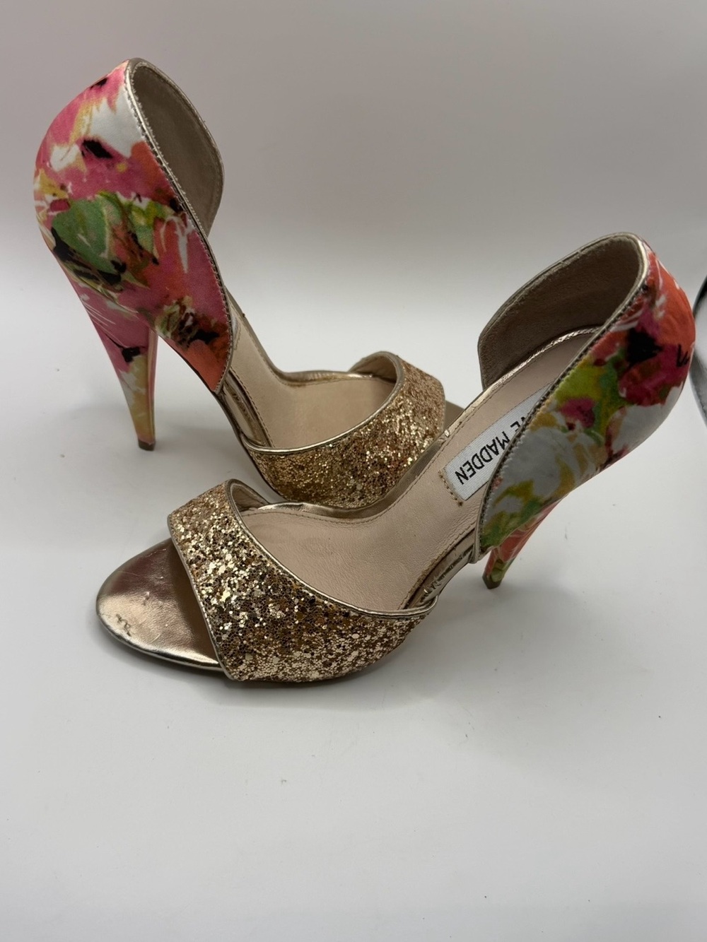 NWT Steve Madden Delacaci Floral & Gold Glitter D’Orsay Cone Heel Open Toe